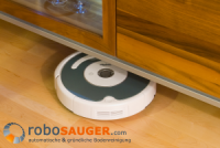 Roomba unter Möbel