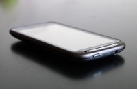 HTC Sensation (Seitenansicht 2)