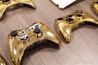 Gizmodo: Xbox 360 Star Wars Edition Hands On - C-3PO Controller