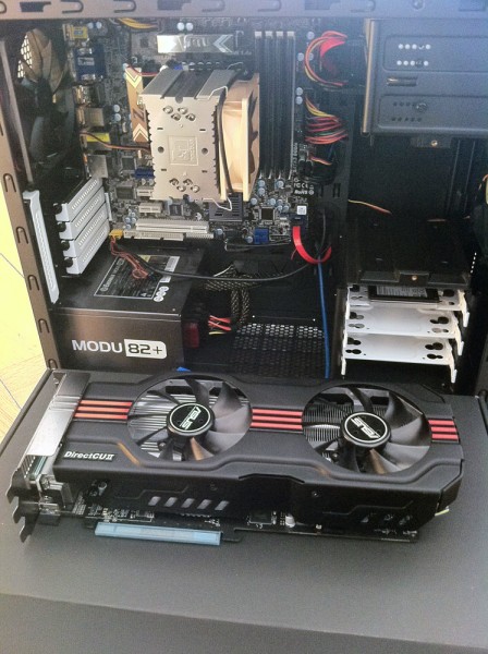 Asus EAH6950 Radeon HD 6950