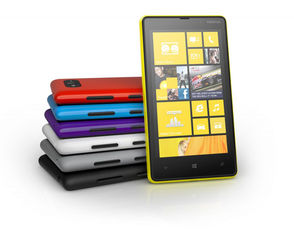 Nokia Lumia 820 Farben